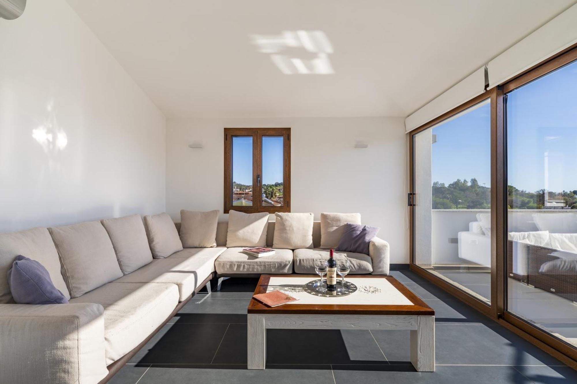 Lighthouse Holiday Home Àrbatax Extérieur photo